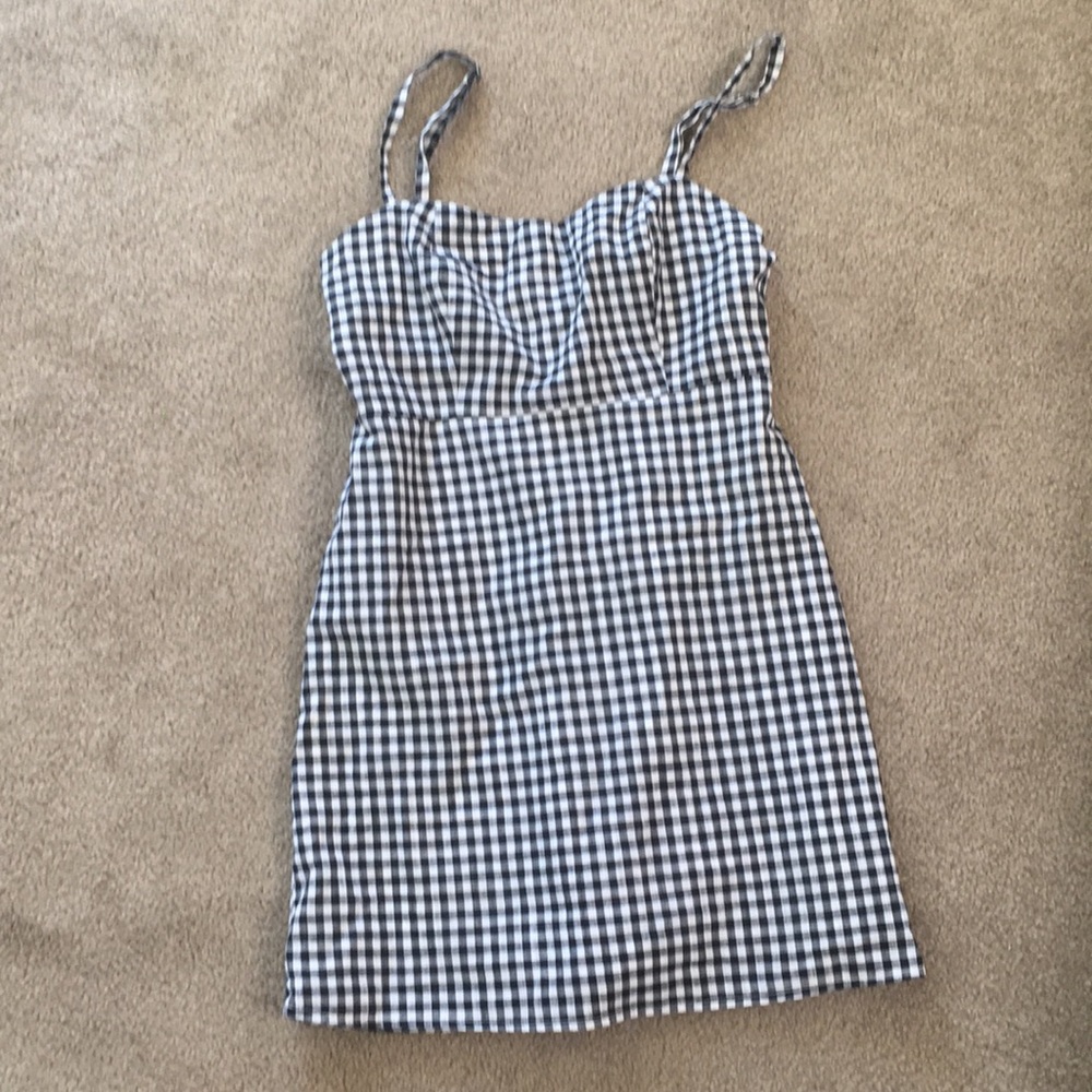 Brandy Melville dress
